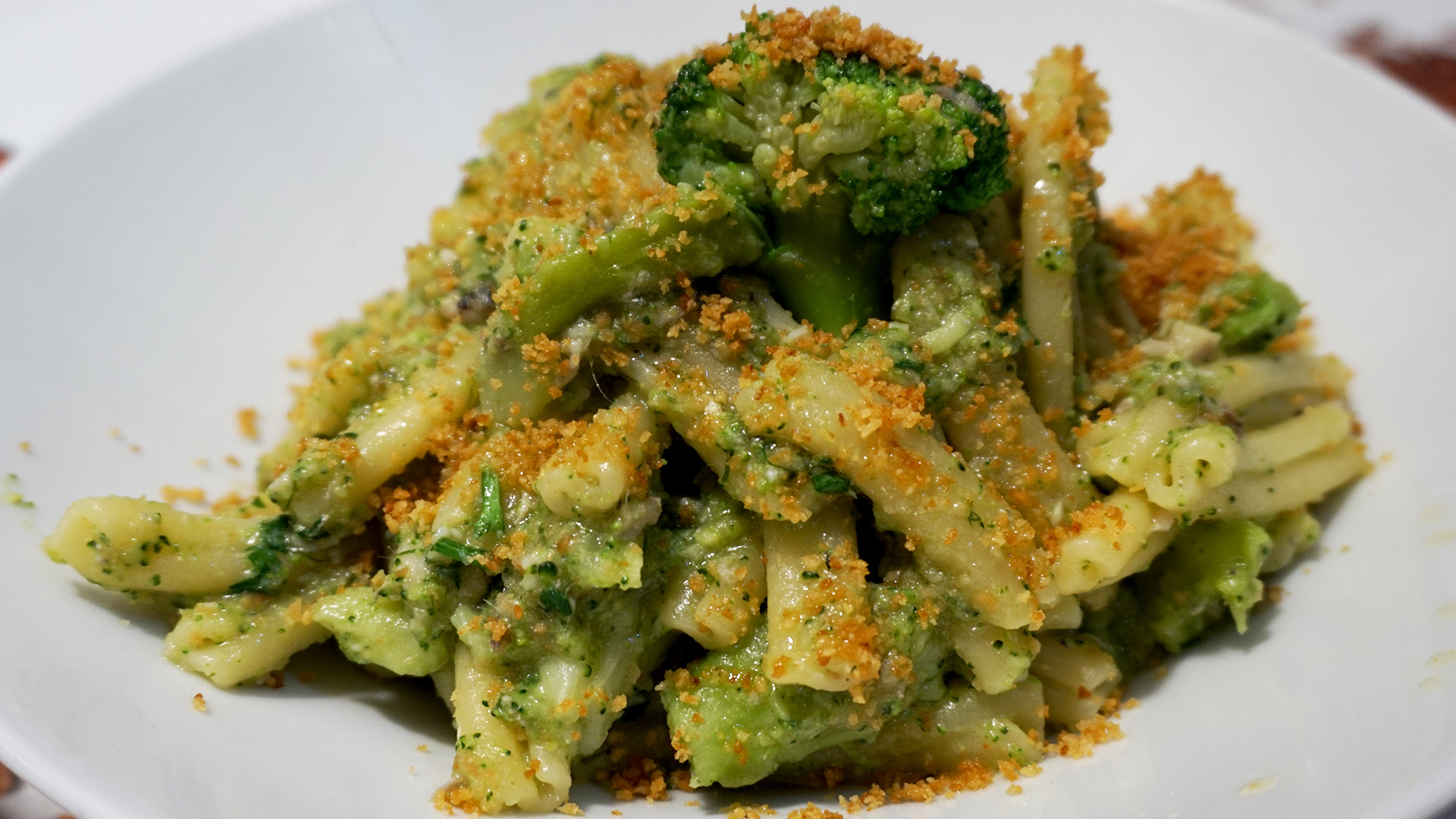 broccoli e sarde piatto italiano 