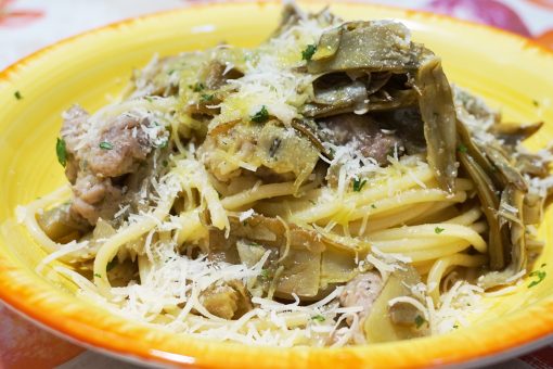 632 – Spaghetti carciofi e salsiccia… e la pelle ti s’arriccia!